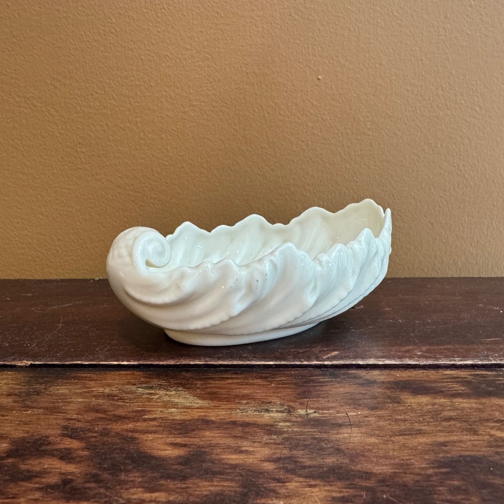 Lenox Made In USA Ivory Cream Shell Bowl Trinket Dish Scalloped Edges Decor